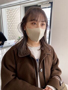 シイ(SIE) シルバーベージュ