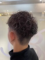 ヘアースペースブルーム ヒーロー 園田店(HAIR SPACE BLOOM hero) 【園田/シルバーカラー】メンズブリーチカラー