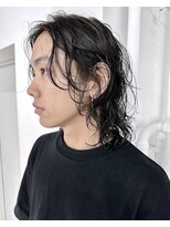 レイヤーカットダークアッシュニュアンスパーマボブ