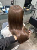 オリーブブラウン
