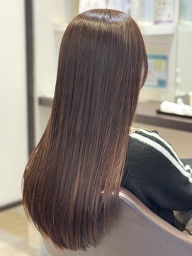 アナザーワールドココン(ANOTHER WORLD cocon) 柔らか艶感のピンクベージュ