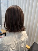 切りぱなしボブ × ラベージュ