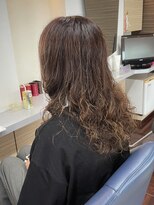 ドゥエンデ(Duende)&nbsp;ロングの毛先パーマ