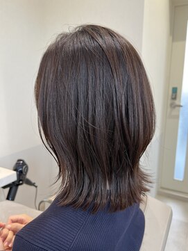 エレノア 枚方(Eleanor) ミディアムボブ　#CHIAKI