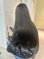 ロジェ(loje)&nbsp;20代30代40代　オリーブグレー/酸性ストレートロング/小顔効果