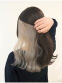 ハイライトブリーチダブルカラーレイヤーカットくびれレイヤー