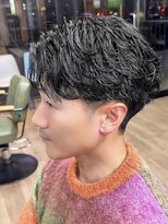 ヨリ サッポロ 札幌大通(yori SAPPORO) ニュアンスパーマ/センターパート/韓国マッシュ/ダークアッシュ