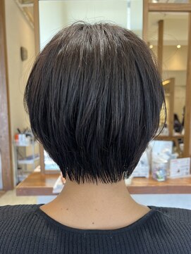 モアナ バイ ヘッドライト 沖縄東崎店(Moana by HEADLIGHT) Moana[東崎]#束感ショート#くびれショート