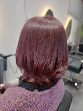 ジールヘアー(GIIL HAIR) チャームピンク/切りっぱなし軽めボブ