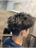 スパイキーパーマ