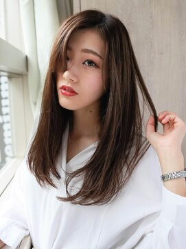 ルティア(Lutia) さらつやストレート うざバング アッシュブラウン★★