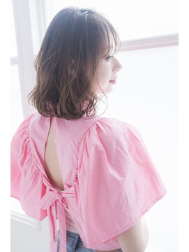 ラ フォルム(La forme) 外国人風エアリーボブ