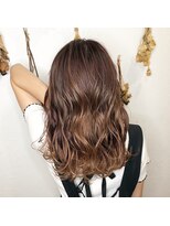 ウル(Ulu)&nbsp;ピンクブラウンバレイヤージュ