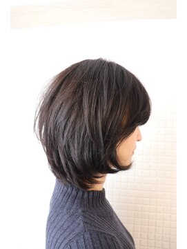 ジェニュイン(GENUINE) ボブ