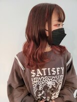 ヘアーデザイン ビビッド(HAIR DESIGN VIVID) 幅広めなインナーカラー