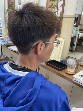 コアフィールフィス(COIFFURE fils) 【見附　今町】スポーティーなツーブロスタイル