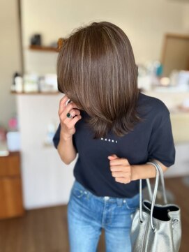 レアーリ(le ali) ミディアムレイヤー