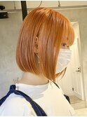 ブリーチピンクベージュボブレイヤーミディアムカットオレンジ