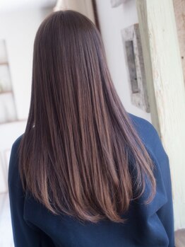 アカサ(A.casa)の写真/【倉敷】《カット+美髪ケアTR+炭酸スパ￥11000》乾燥で傷んだダメージヘアも、髪本来の潤いを取り戻す◇