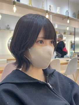 シー バイ ロンド 新宿(Sea by Lond) ミディアム×暗めカラー[デザインカラー/フェイスフレーミング]