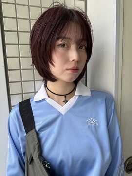 ラパンセヴェール(LA PENSEE VERT) ボブレイヤーカット/ワンカラーで作るワインレッド