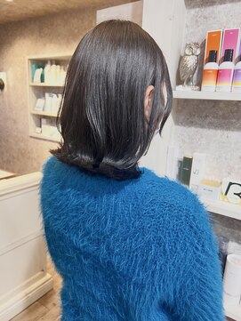 福山美容室caaryレイヤーミディアムボブダークブラウン20代30代