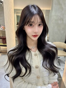 ディーバ 渋谷(D.I.E.V.A) 10代20代30代艶髪ワンホンレイヤーダークブルーカーテンバング