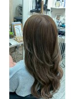 リフラス(Reflus.)&nbsp;透明感オリーブアッシュレイヤー