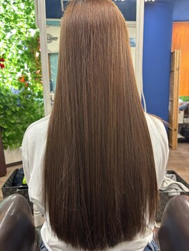 アロハ ヘアデザイナーズ(Aloha HAIRDESIGNERS) 艶髪ロングへ