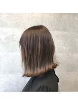 キャラ シャローネ 池袋(Chara Chalone)&nbsp;外ハネグラデーションカラー【池袋東口/岸雄一】＊