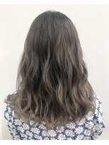 アライブ キチジョウジ(ALIVE Kichijoji)&nbsp;【 ALIVE吉祥寺】ミルクティーベージュバレイヤージュカラー