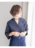 長めバングスゆるショート【横顔美人】
