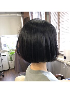 アンビエンテ(ambiente) 20代◎30代◎丸み大人ボブ☆【坂根】
