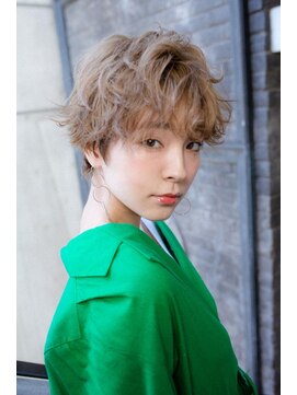 ミンクスプラス 流山おおたかの森(MINX plus) 外国人風ショート