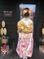 ナンバーエイト(number eight)&nbsp;大人可愛いアップスタイルヘア×ナチュラル抜け感で高嶺の花◎