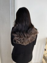 アライブ ハラジュク(ALIVE harajuku)&nbsp;ホワイトベージュグラデーションカラー　ryota