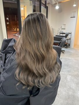 ラフ 難波店(LAFF) #黒髪#ボブルフ#ネビージュ#小顔#ワンレン