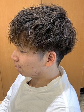 リスタバイネオリーブ 浅草(Re:sta by neolive) ソフトツイスパツイストスパイラル縦落ちツイスパメンズパーマ