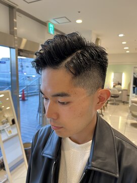 アッシュ 長津田店(Ash) グラデーションフェード　【篠崎】