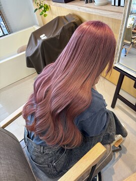 チオ(Chio) 【石坂　遥香】ピンクカラー