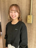 アムアム(amu_amu)&nbsp;透明感抜群外国人風カラー★カット＋イルミナカラー＋うる艶TR