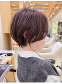 ショートボブ