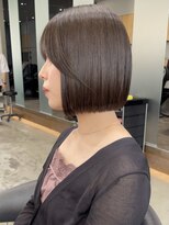 ボブ　韓国風　顔まわりカット