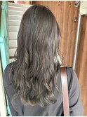 アンティークグレージュ×透明感カラー