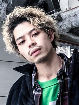 レクタ(RECTA) Y2Kツイストスパイラル　スパイキーショート