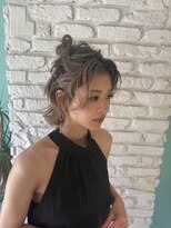 リーホリエ(Lee Horie)&nbsp;ふわふわハーフアップアレンジ【MOMOKA】