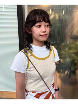 イワイナゴヤ(i i -IWAI NAGOYA-) 【ニュアンスミディパーマ】伊藤瑶子