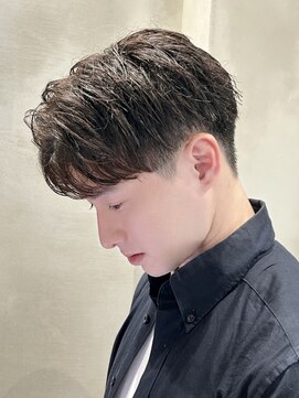 ロンドオム 池袋(Lond Homme) men's/メンズ/メンズカット/韓国/黒染/顔周り/マッシュ/池袋