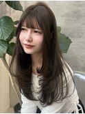 オリーブベージュ