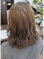 ヴィアーレ(VIALE)&nbsp;髪質改善・大人女子のラベンダーアッシュ